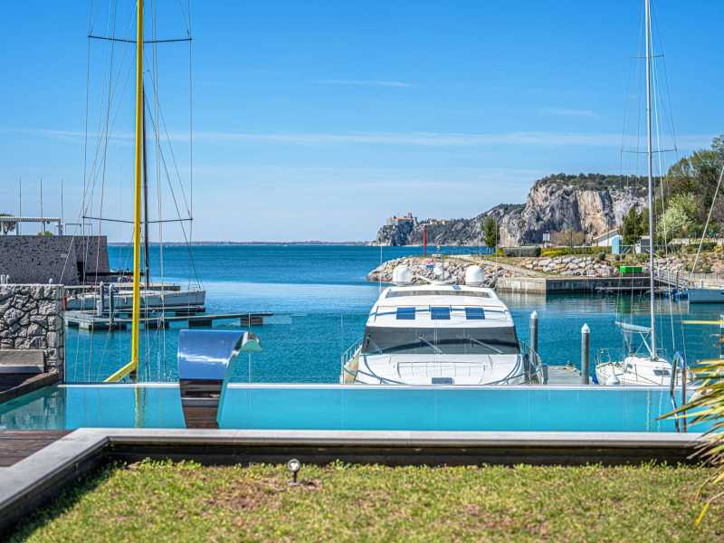 Сдача в аренду роскошной виллы в Портопикколо